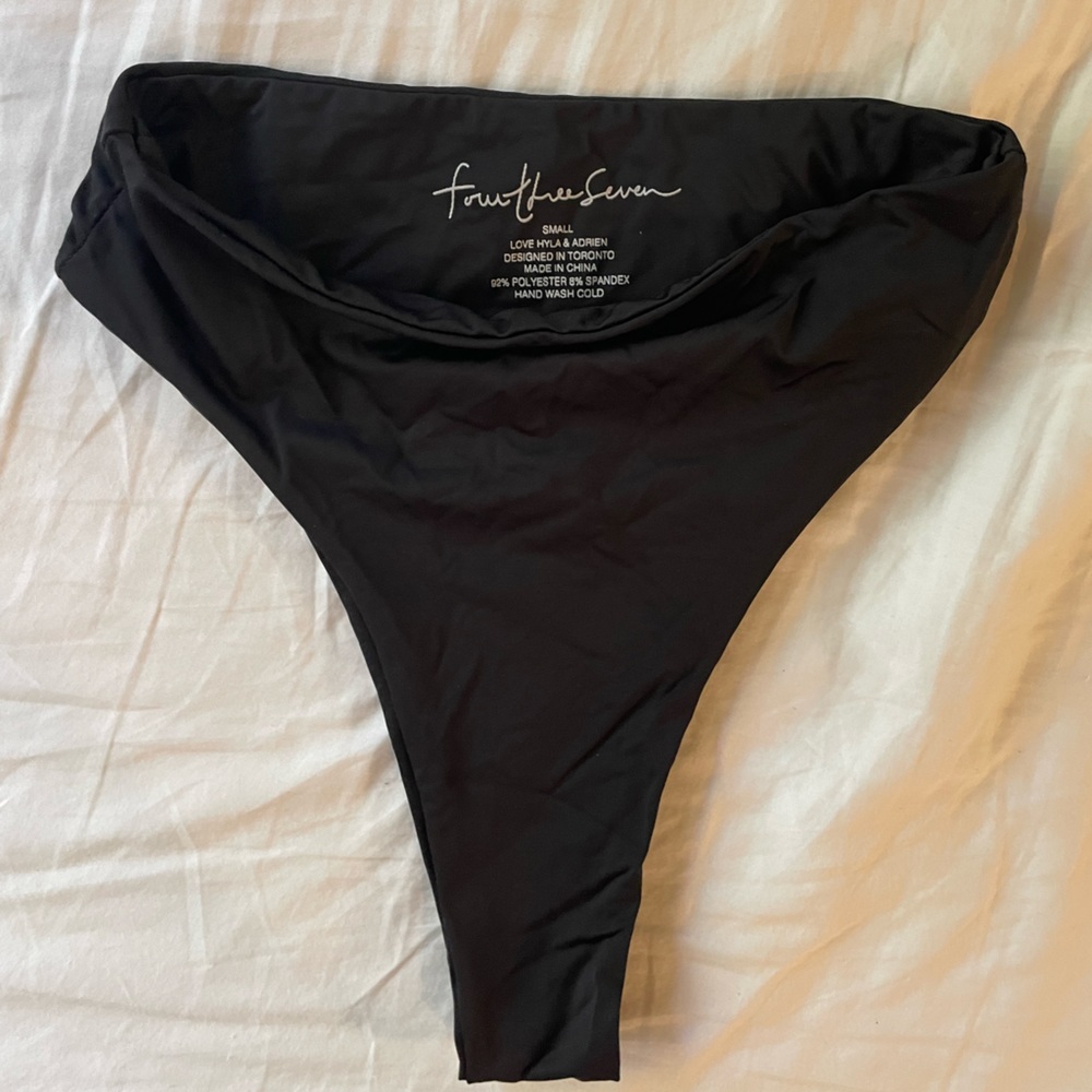 437 Swimwear Bikini Bottom